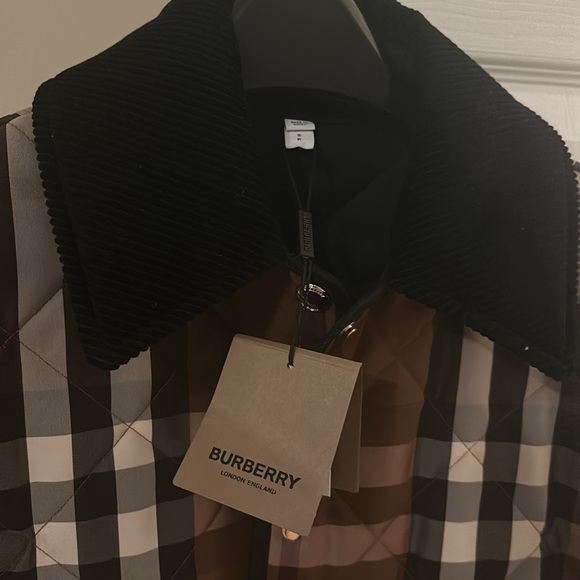Burberry Jacket - Picture 3 of 6